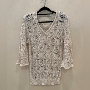 POL Crème Crochet Knit V-Neck Sweater size L